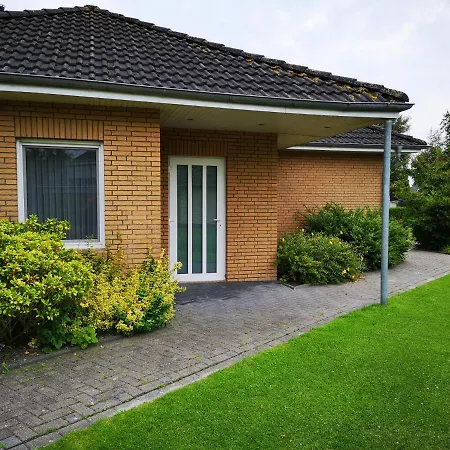 Ferienwohnung Pewsum-2
